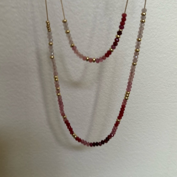 LOFT Layered Pink Ombré Beaded and Chain Necklace - Picture 4 of 9